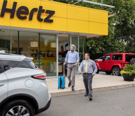 La empresa de alquiler de automóviles Hertz se declara en quiebra